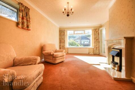 Springwood Gardens, Woodthorpe, Nottingham, Nottinghamshire, NG5 photo 5