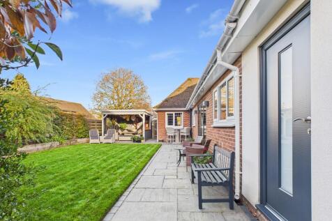 CAM03830G0-PR0240...