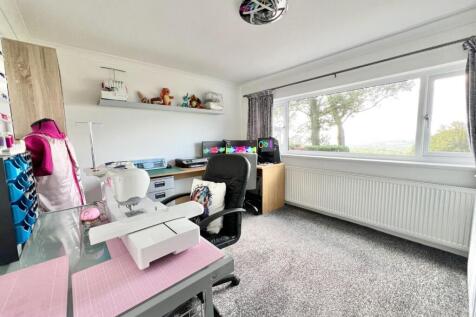 Ground floor bedroom