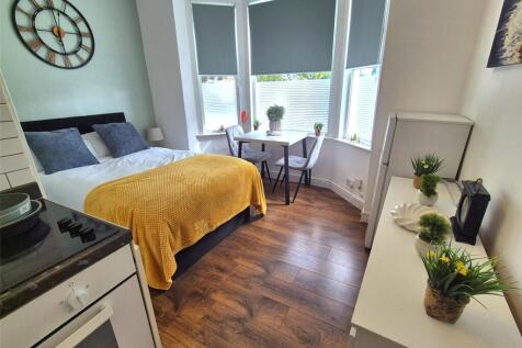 Furnished Studio