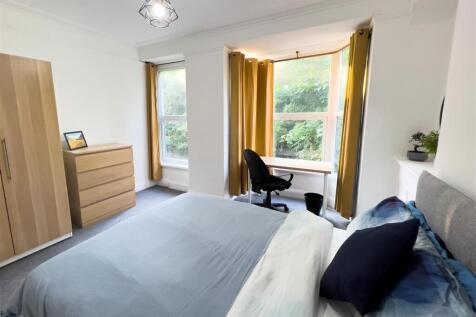 The Crescent, Bangor photo 5