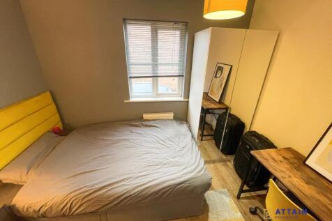 Bedroom 2-2.jpg