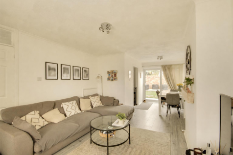 Open Plan Lounge/Dining Room