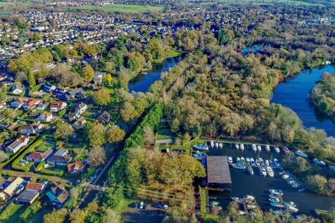 Brundall.jpg