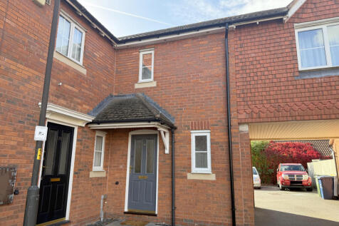 2 Bedroom End Terrace for Rent