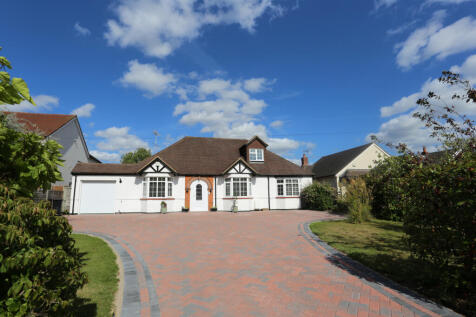 4 bed detached bungalow for sale Butts Hill Road,