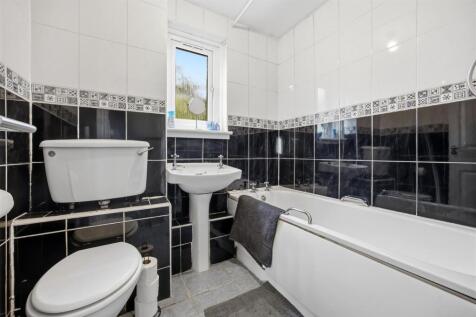 3_DOON_PLACE__KIRKINTILLOCH_011.JPG