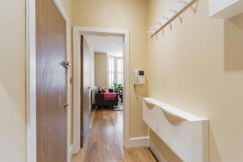 Grove Crescent (7)