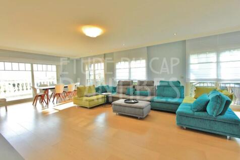 Living-room Wooden floor