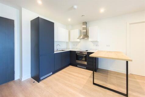 Laurence Place, M3 photo 4