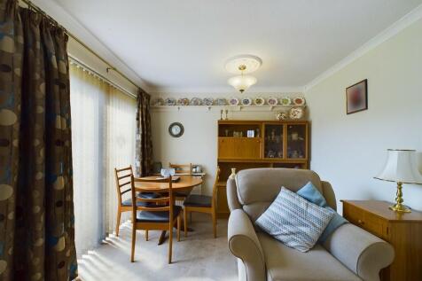 CAM02060G0-PR0209...