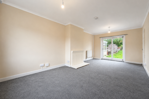 Bracken Bank Grove, Keighley, BD22 7AU photo 2