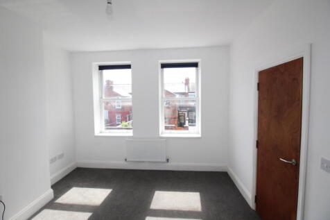 Bedroom (b) 