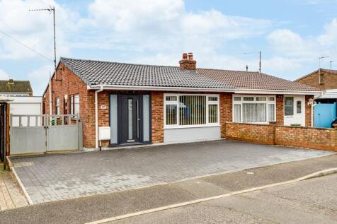 17 The Ridings, Desborough-15.jpg