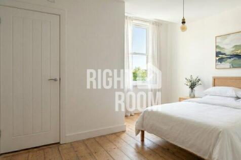 room-4-16-north-end-avenue-po2-9eb-1064851