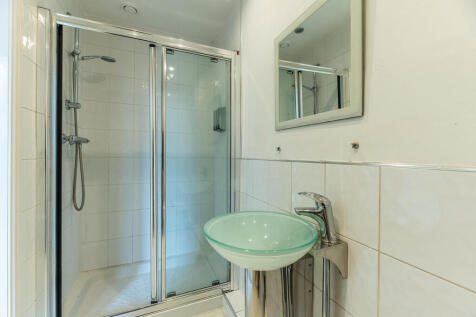 7 Redcliffe Road ...