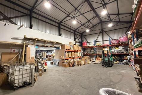 Light Industrial to rent Image 9