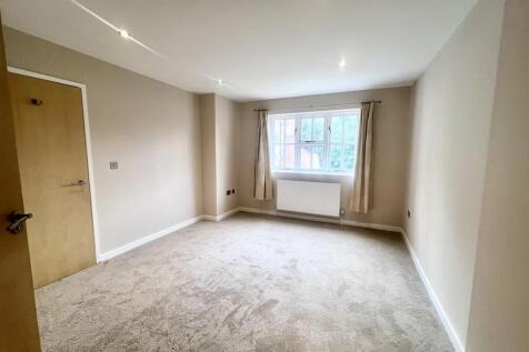 51B Compton Road West, Wolverhampton photo 5
