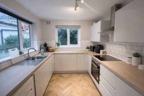 4 Bedroom Terraced - HMO