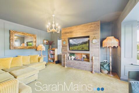 Formal Lounge