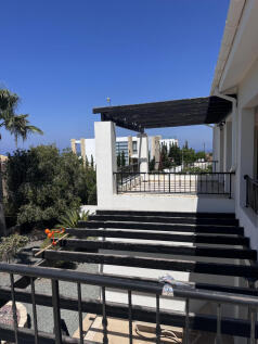 4 Bedroom Villa for 