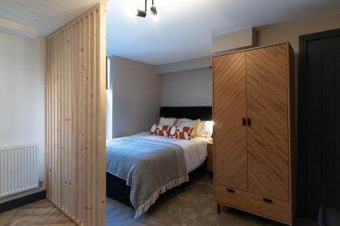Room 4, Wilfred Street photo 4