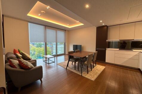 Open-plan Reception