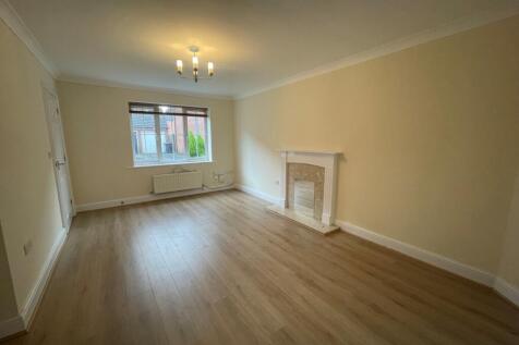 Bunneys Meadow, Hinckley, LE10 photo 3