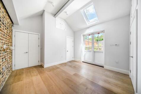 Davidson Frost-Wellings, DFW, The Vine, Bedroom On