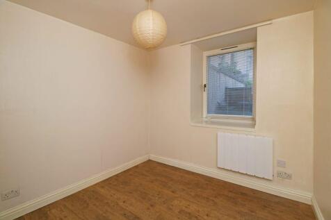 Raglan Street, Dundee photo 3