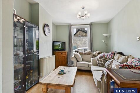 Living &amp; Dining Room