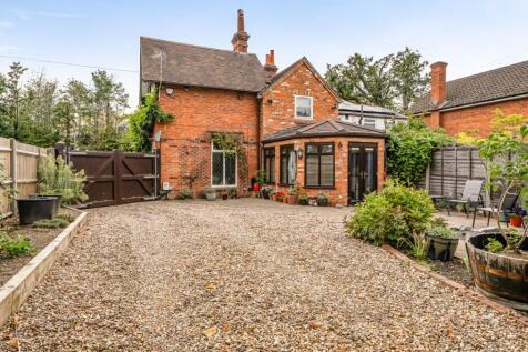 Surley Row, Emmer Green, RG4 photo 4