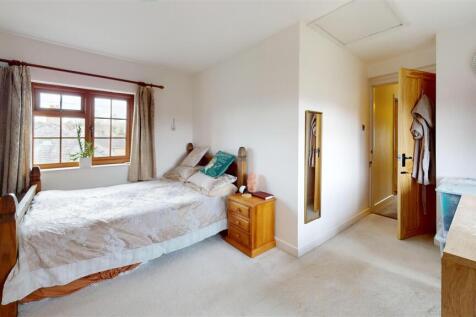 The-Coach-House-Bedroom 3.jpg