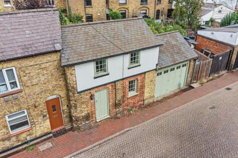 coach house fep_1.JPG