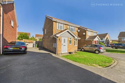 Ennerdale Close, Stukeley Meadows, Huntingdon, Cambridgeshire, PE29 photo 4