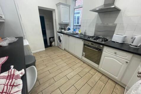 Standish Road (6),Fallowfield, Manchester photo 3