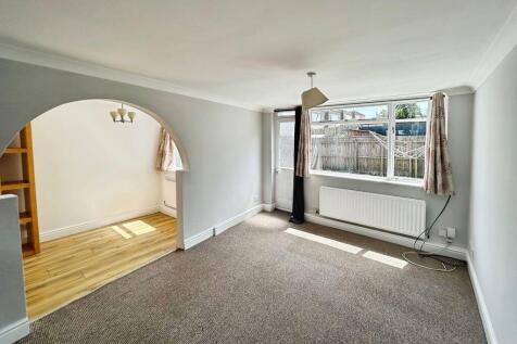 Thirston Way, Kenton photo 4