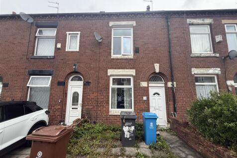 11 swinton Street Exterior.jpeg