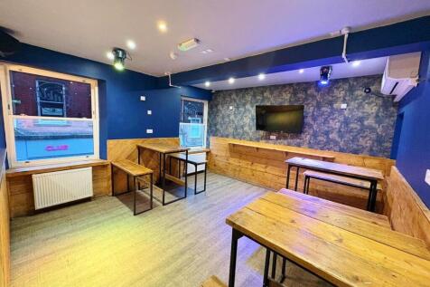 Commercial Property to rent Image 8