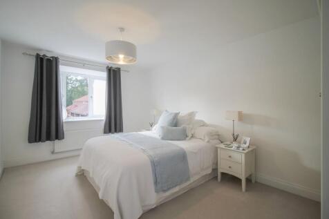 Copse Close, Fleet, GU51 photo 5