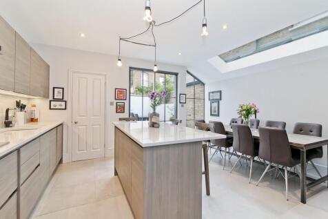 Kenilford Road , Balham  photo 5