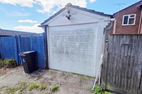 Garage &amp; Gate