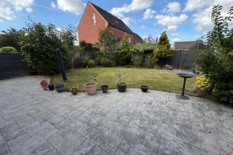 Homestead Garth, Ingleby Barwick, Stockton-on-tees photo 3