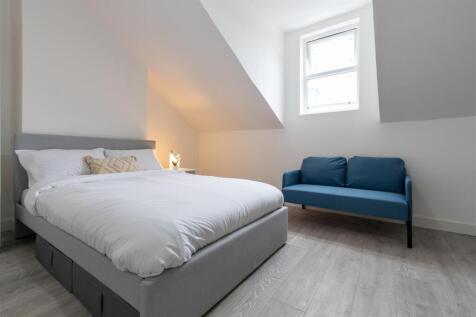 studio double room  (1 of 1).jpg