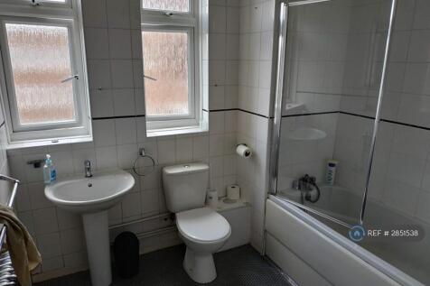 Cumberland House, Kingston Upon Thames, KT2 photo 5