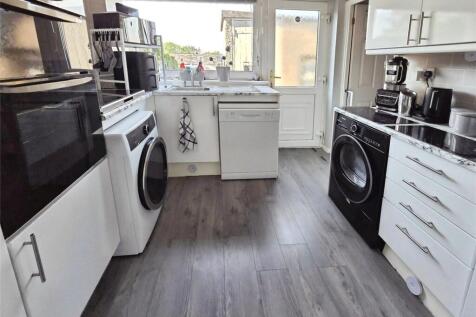 Galsworthy Close, Plymouth, Devon, PL5 photo 3