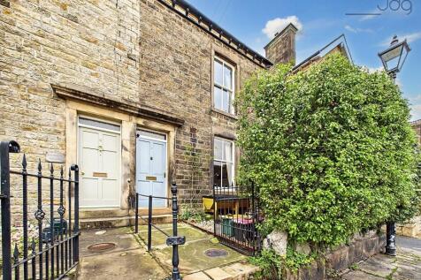 Welcome to Lindow Square