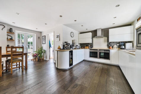 1321580-25-686fc5...