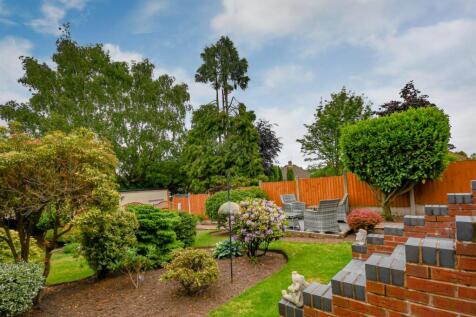 16 Foxlands Avenue-15.jpg