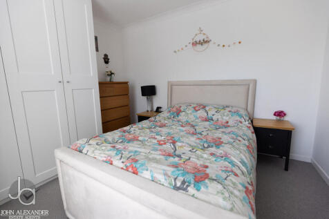 Photo 28-10-2025,...